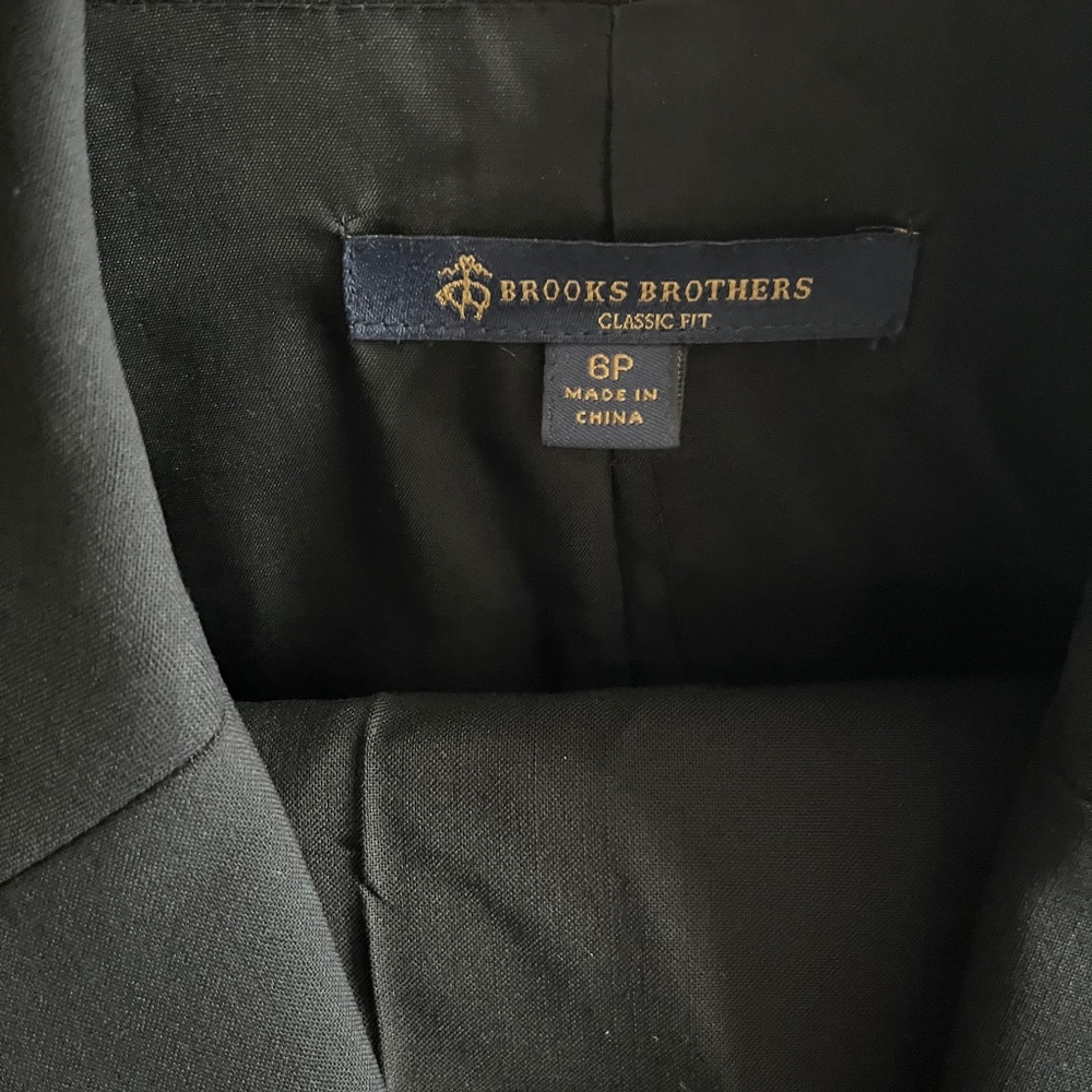 Brooks Brothers Womens Suit